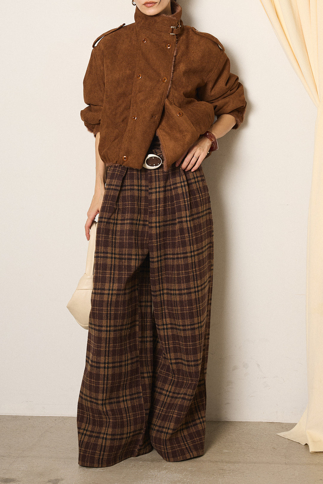 [SET]スタンド襟スウェードライクアウター+スタッズデザインベルトタータンチェックパンツ(2set)