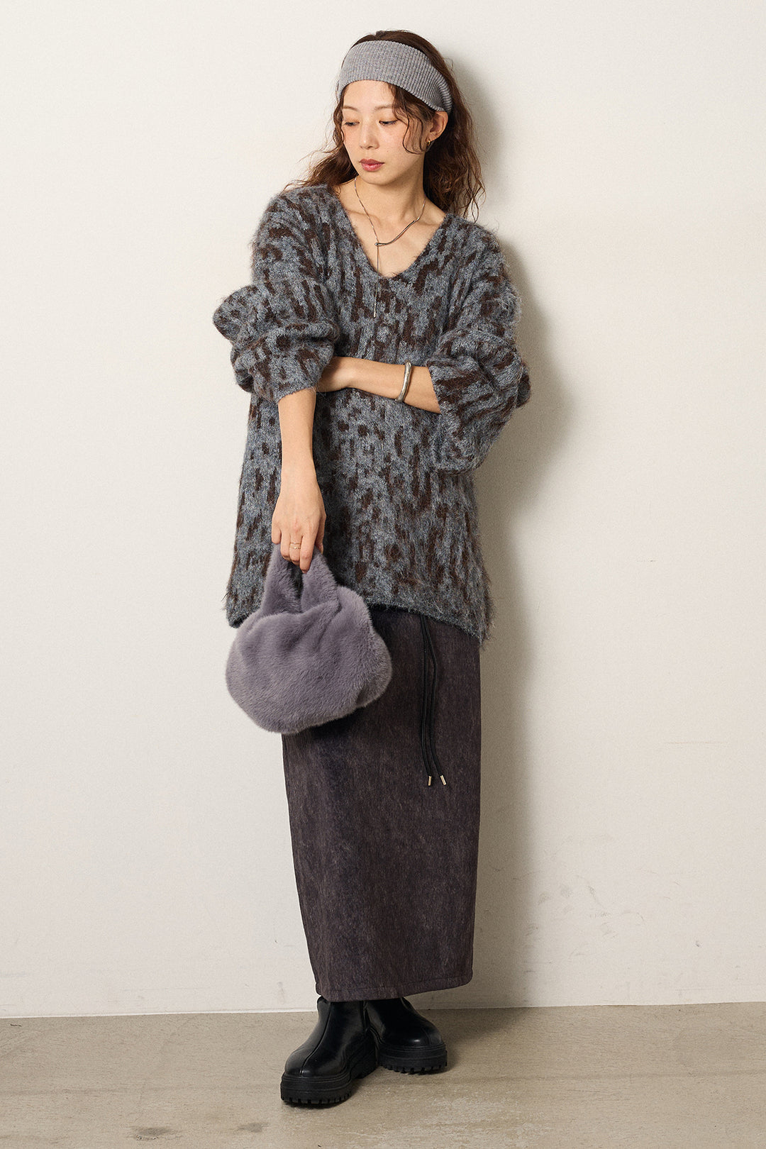 [SET]フラッフィーレオパードシャギーニット+ロープベルト付きスウェード調スカート(2set)