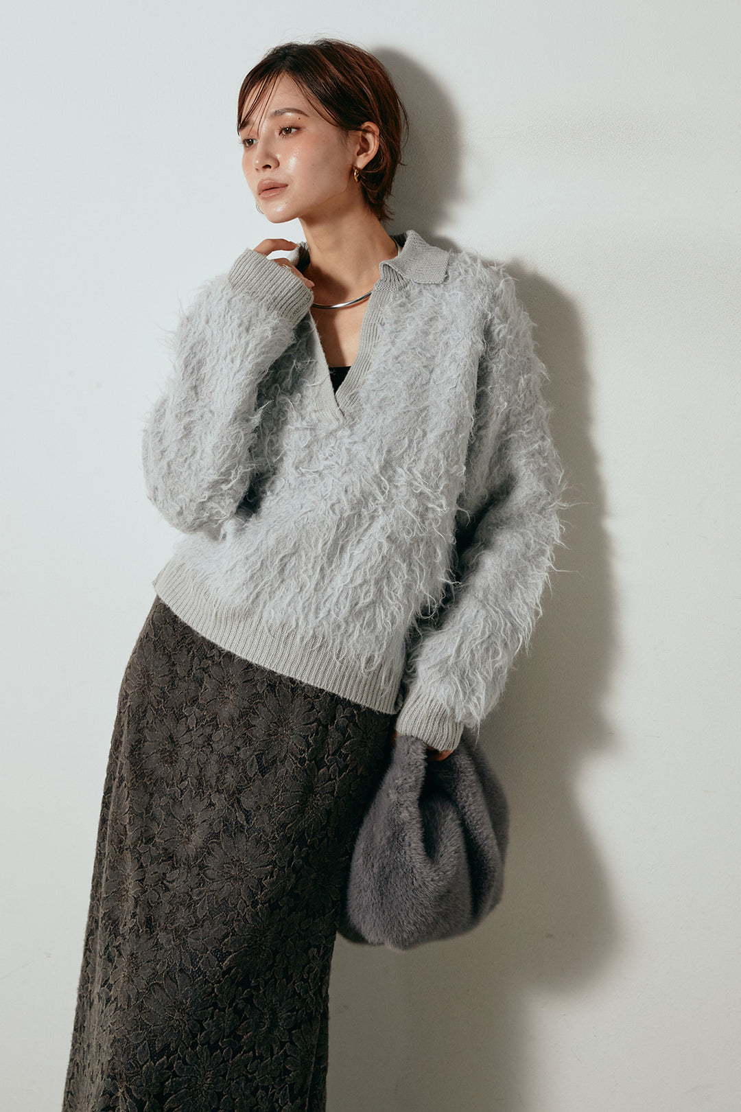 [SET]襟付きシャギーニットポロトップス+花柄刺繍ベロアフレアスカート(2set)