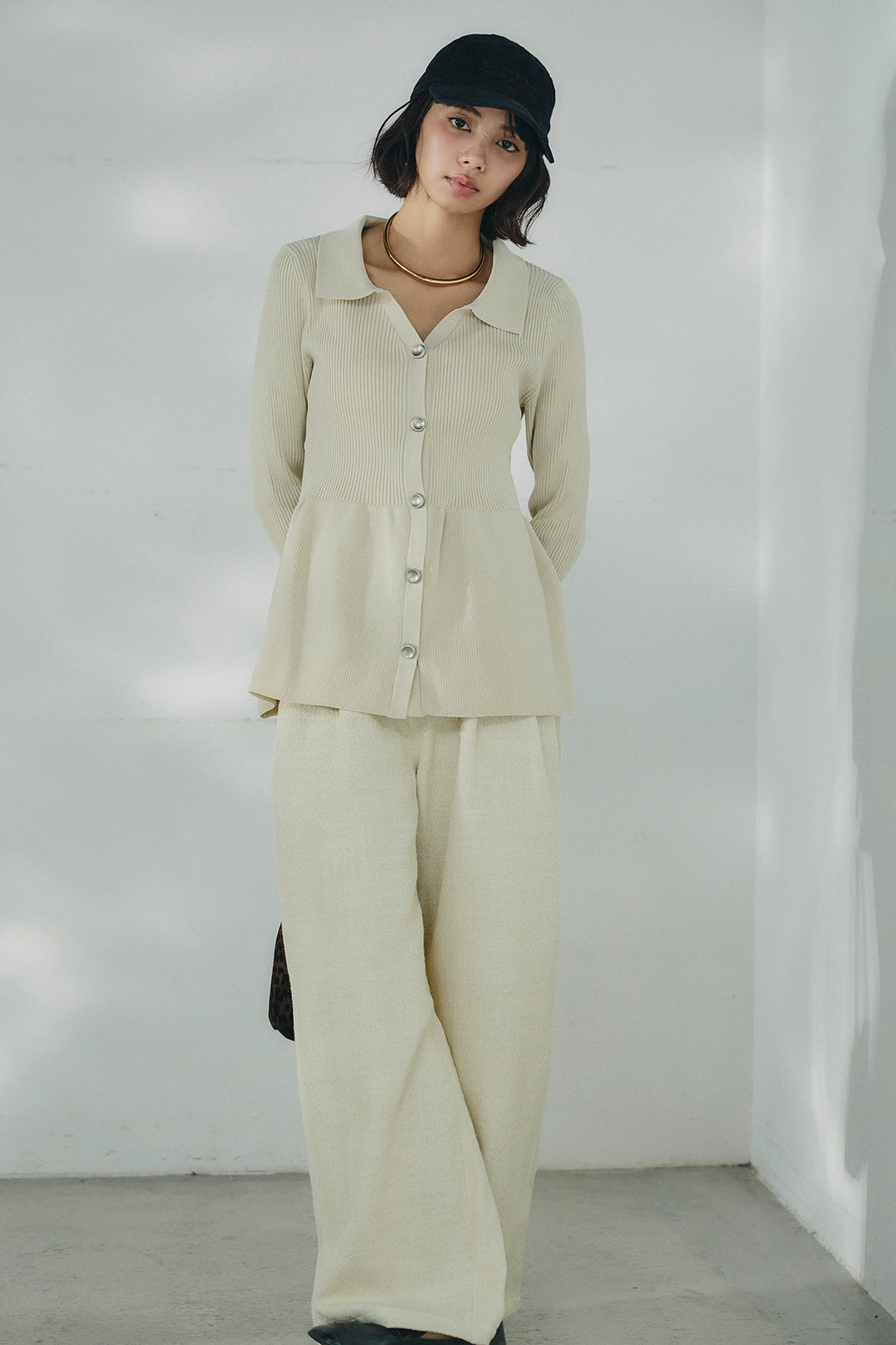 [SET]スキッパーペプラムニット+デニムライクヘリンボーンタックパンツ(2set)