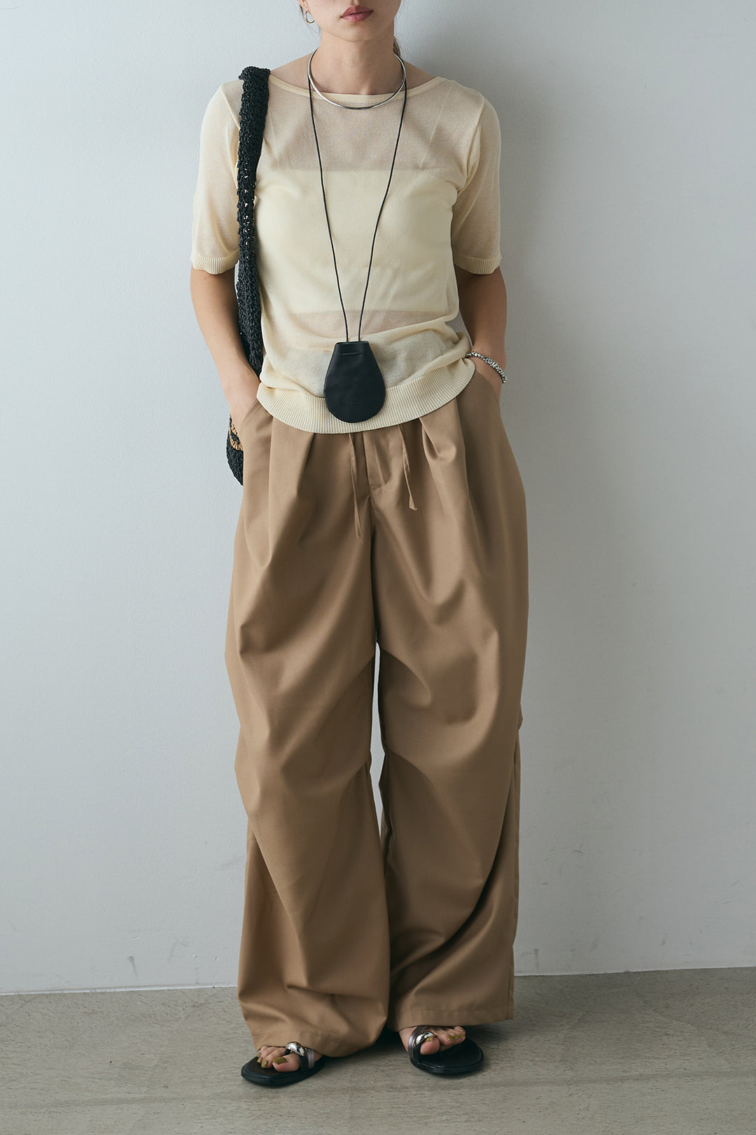 [SET]シアーバックオープンプルオーバー+デザインタックパンツ(2set)