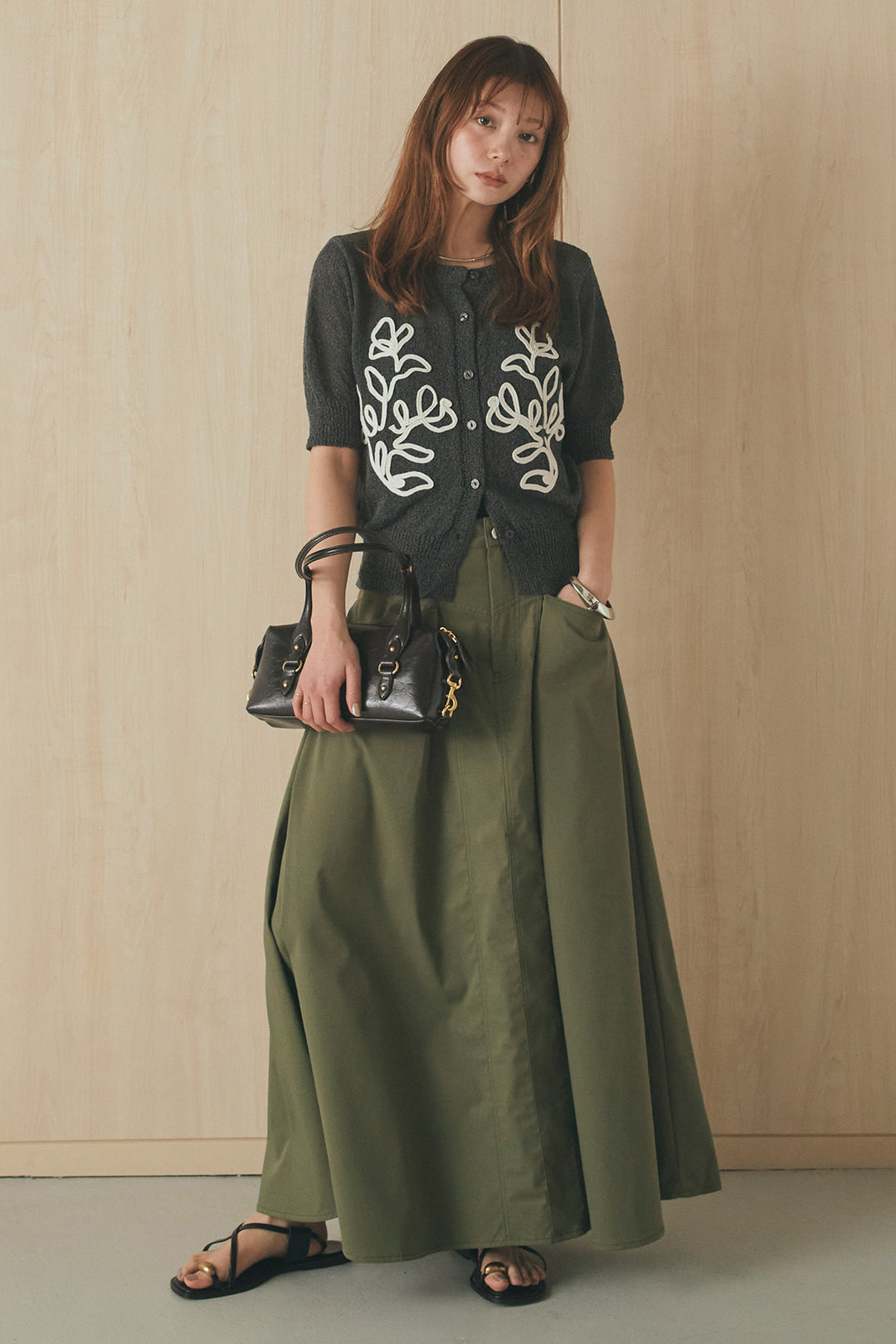 [SET]フロントテープデザイン半袖カーディガン+ミリタリーツイルタックフレアスカート(2set)