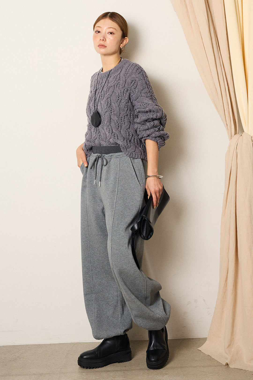 [SET]ケーブルリラックスショートニット+スウェットワイドカーブパンツ(2set)