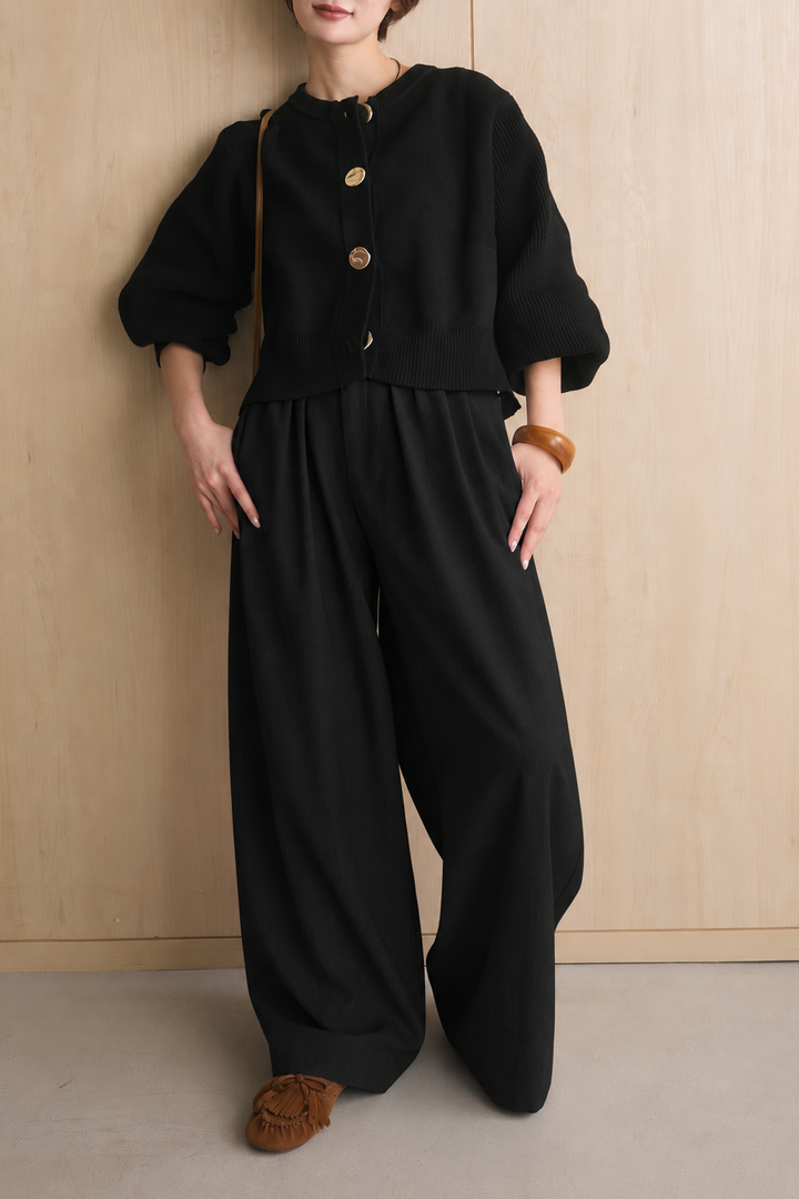 [SET]スポンディッシュBIGボタンクルーネックニットカーデ+ゴールドバックルベルト付きタックワイドパンツ(2set)