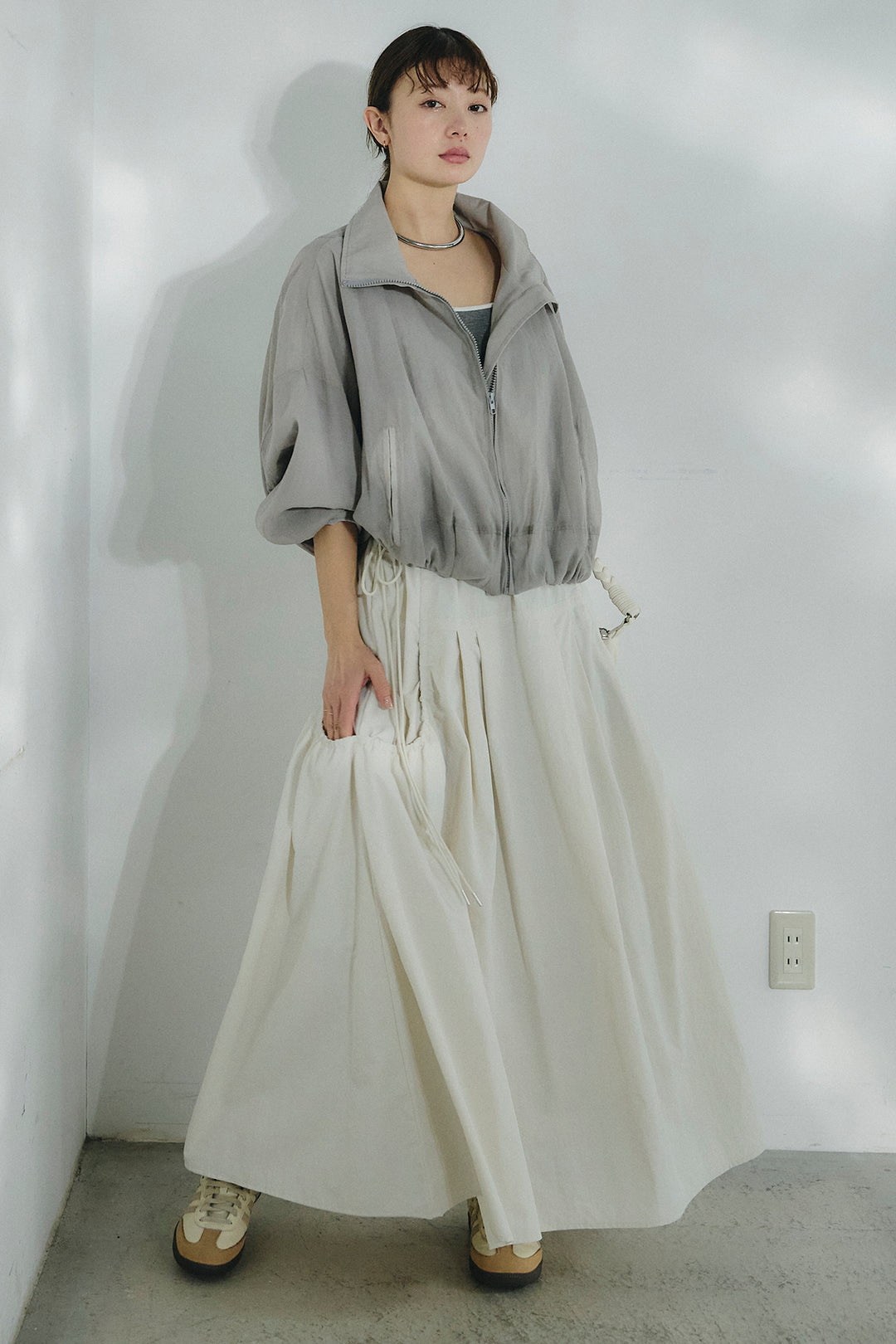 [SET]スタンドネックシアーブルゾン+ナイロンデザインフレアスカート(2set)