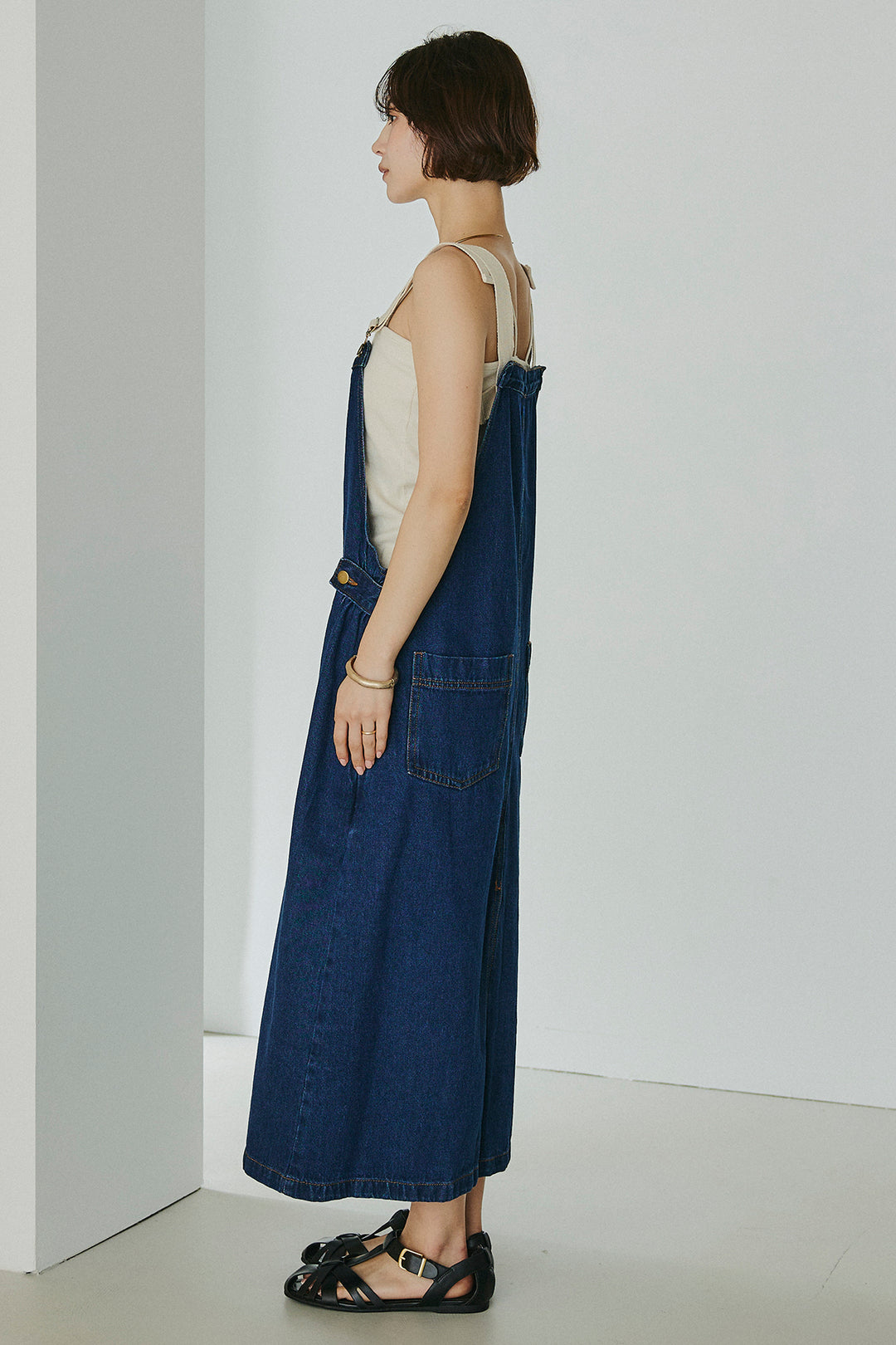 [SET]ケープカラーナイロンブラウス+配色ショルダーデニムサロペットスカート(2set)