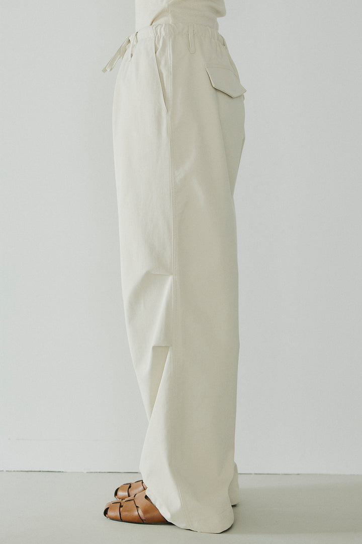 [SET]ボーダーニットポロシャツ+ニーサイドタックウエストドロスパンツ(2set)