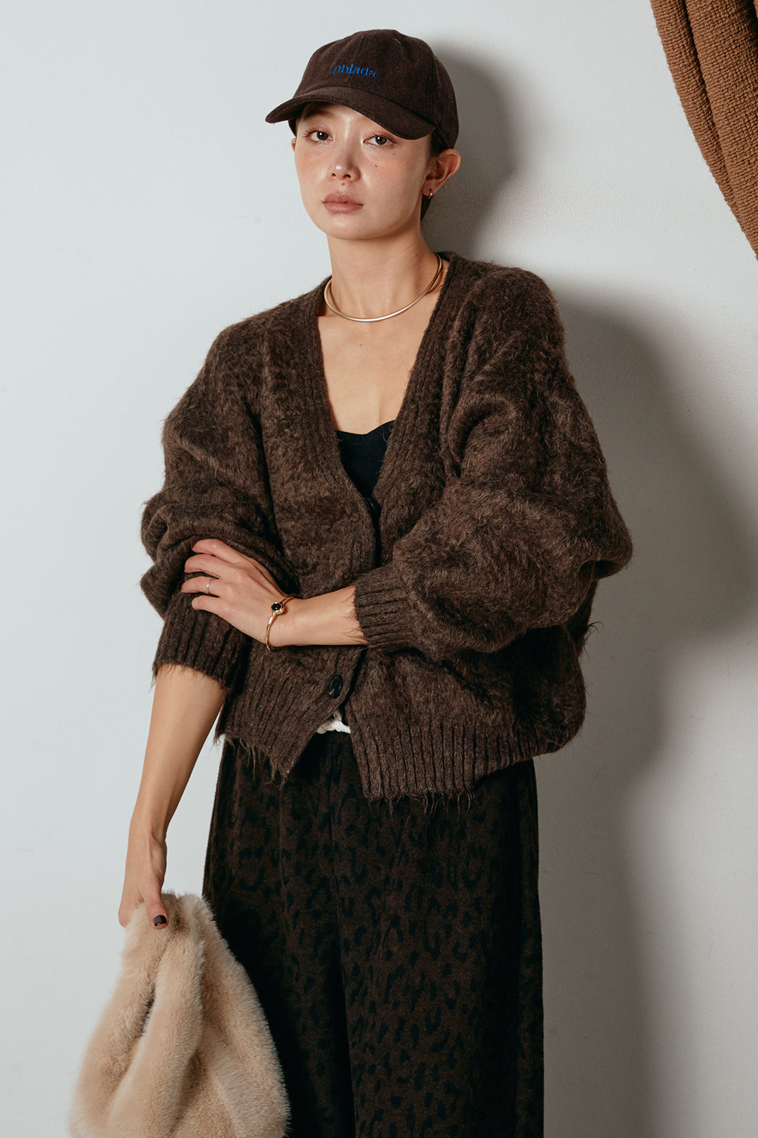 起毛ボタンニットカーディガン/コーヒー