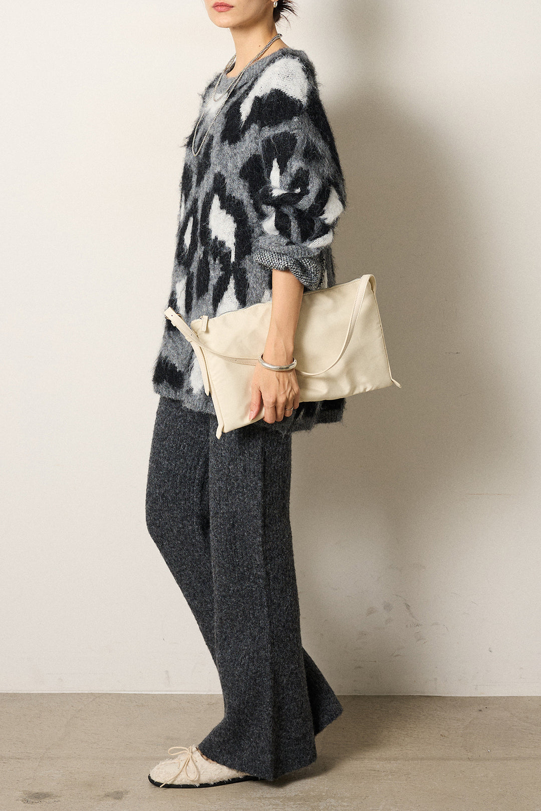[SET]ルーズアニマルモヘアニットトップス+杢ニットリブフレアパンツ(2set)