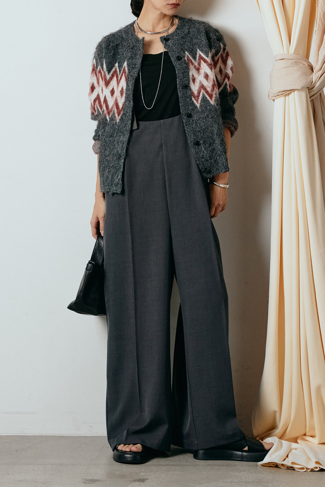 [SET]起毛ノルディック柄ニットカーディガン+ワイドツイルサロペット(2set)