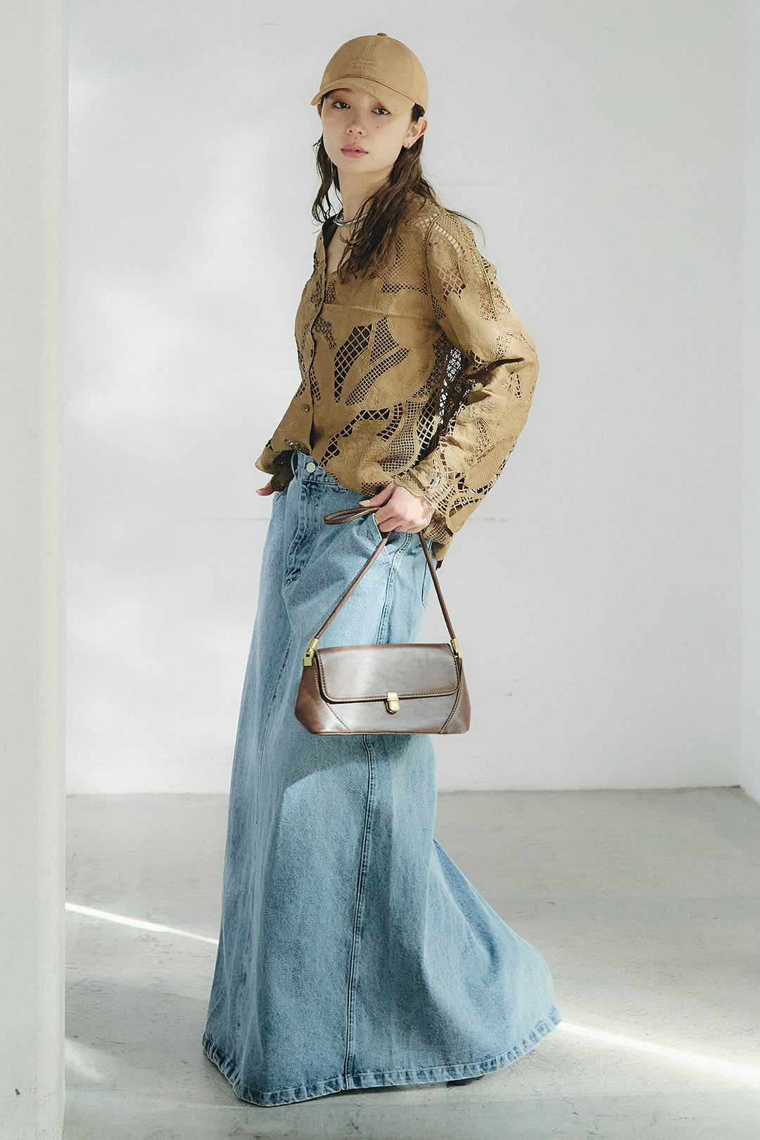 [SET]フラワー刺繍レースブラウス+デニムロングフレアスカート(2set)