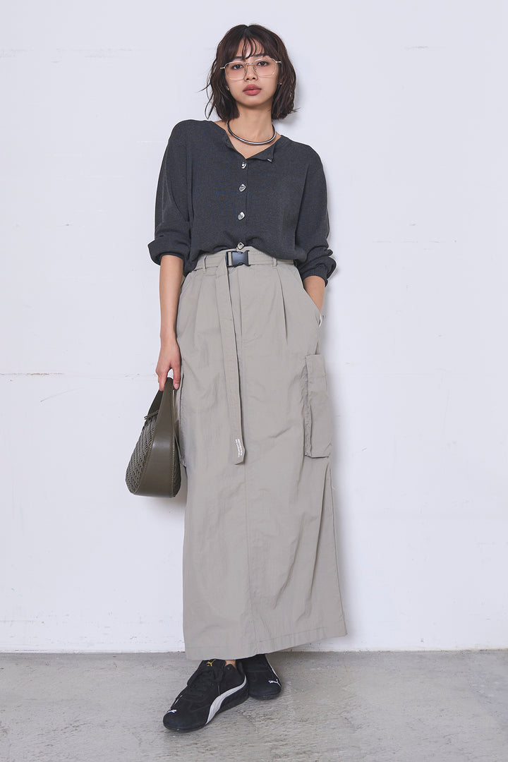 [SET]リサイクルポリニュアンス釦カーデ+撥水加工ナイロンスカート(2set)