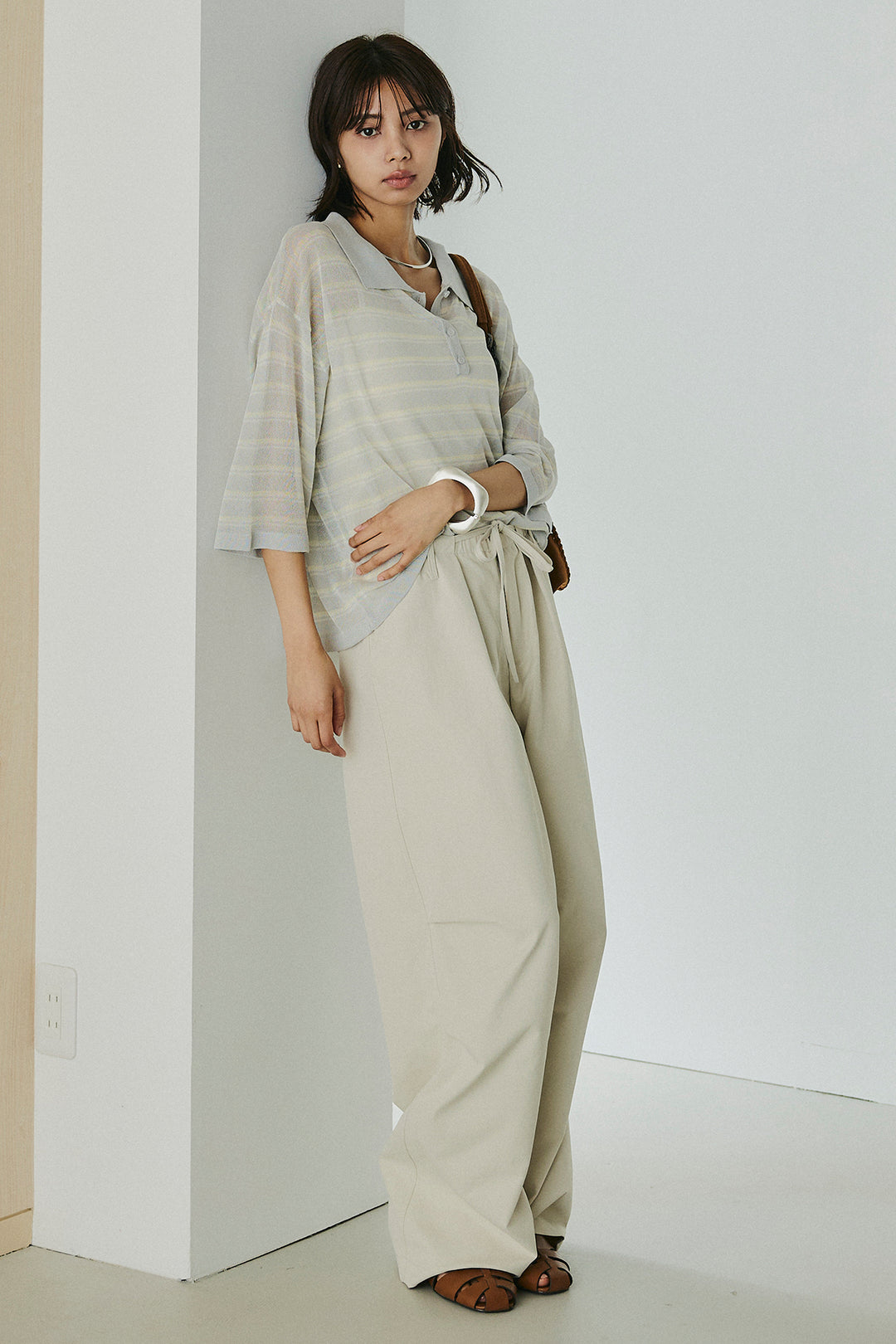 [SET]ボーダーニットポロシャツ+ニーサイドタックウエストドロスパンツ(2set)