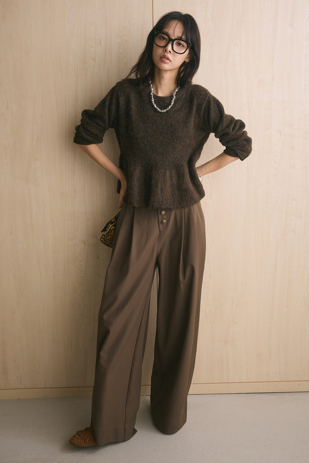 [SET]モヘアぺプラムクルーネックプルオーバー+ファイブボタンツータックワイドパンツ(2set)