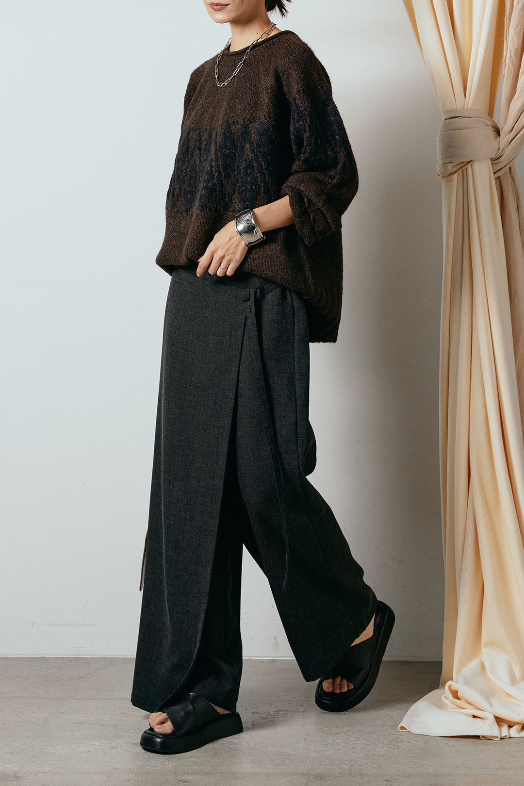 [SET]モノトーン柄ニットトップス+ラップ巻きワイドスラックス(2set)