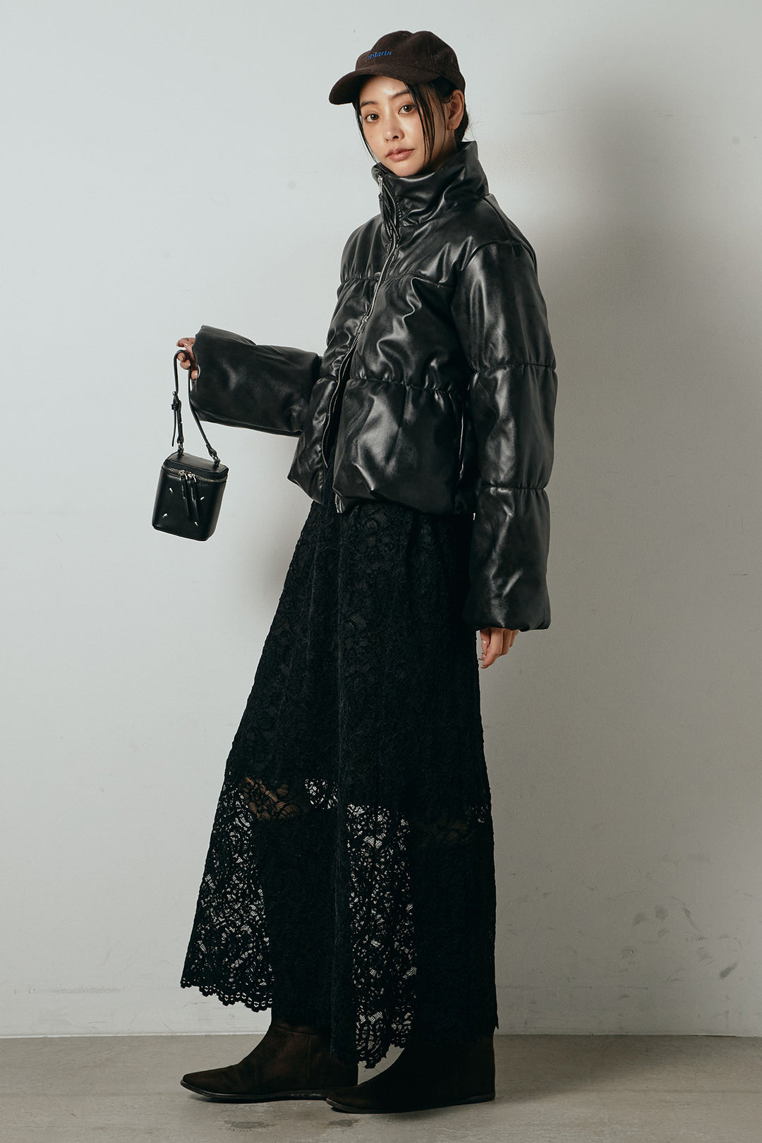 [SET]レザーライクWジップスタンドカラー中綿ブルゾン+総レース刺繍スカート(2set)