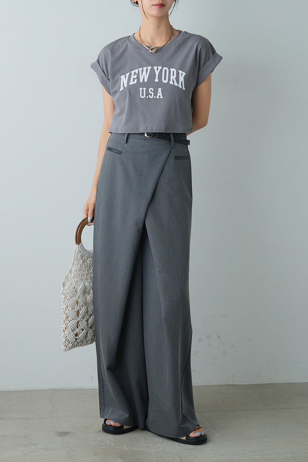 [着回しセット]ショート丈NEWYORKロゴTシャツ+ショート丈NEWYORKロゴTシャツ+ベルト付きクロスデザインパンツ(3set)