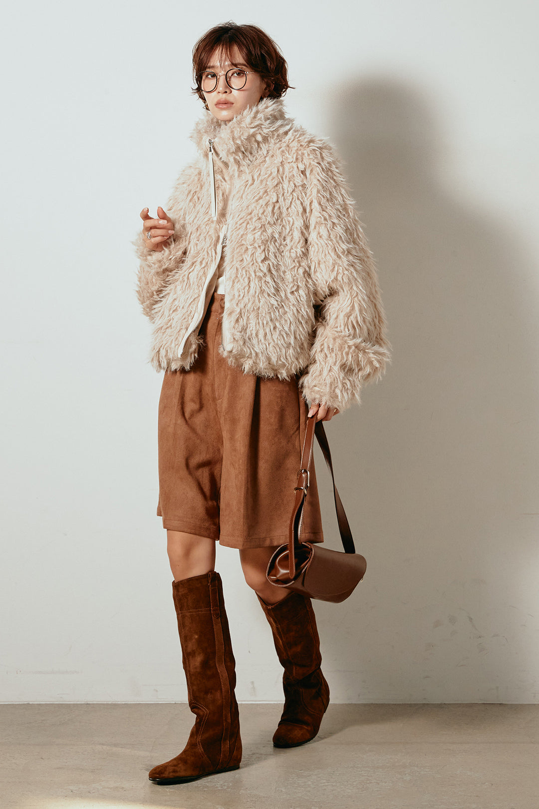 [SET]ミックスシープファースタンドブルゾン+フェイクスウェードハーフパンツ(2set)