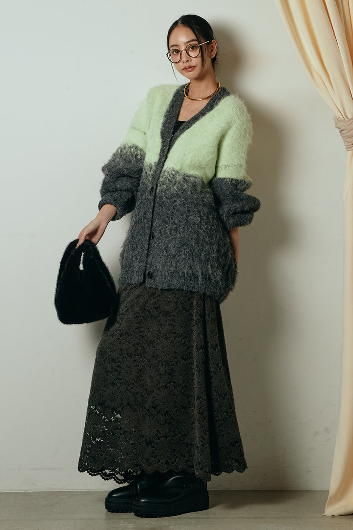 [SET]起毛グラデーションニットカーディガン+花柄刺繍ベロアフレアスカート(2set)