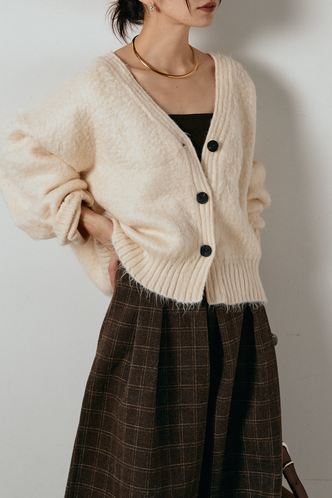 起毛ボタンニットカーディガン/アイボリー