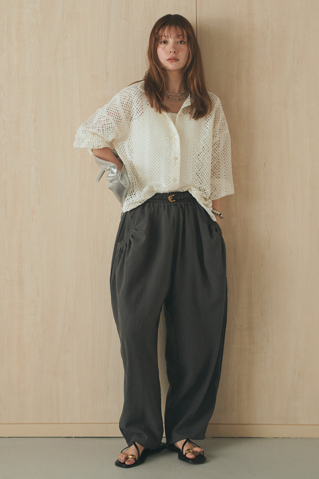 [SET]長袖襟付きレースシャツ+ポケットタックフォルムパンツ(2set)