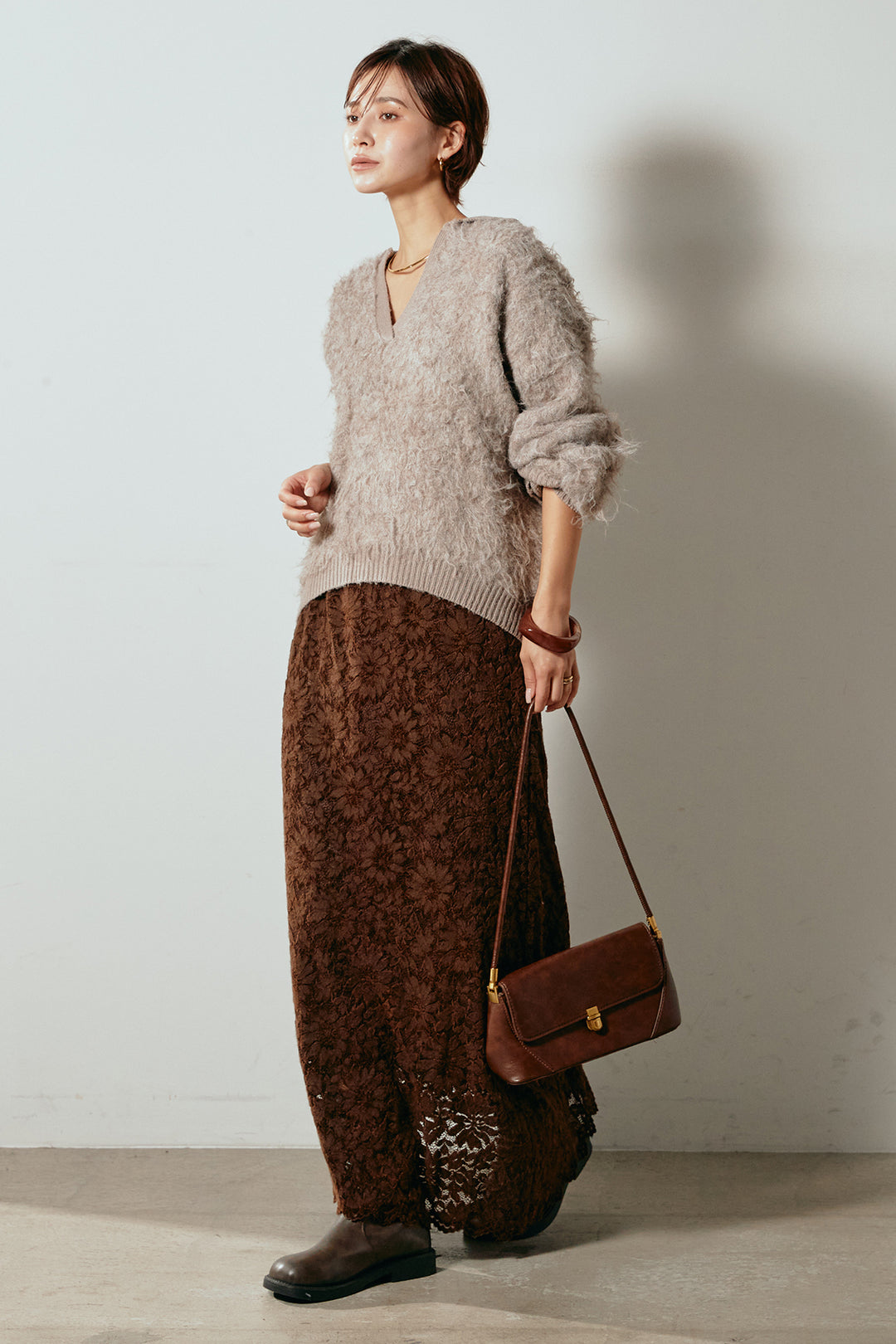 [SET]襟付きシャギーニットポロトップス+花柄刺繍ベロアフレアスカート(2set)