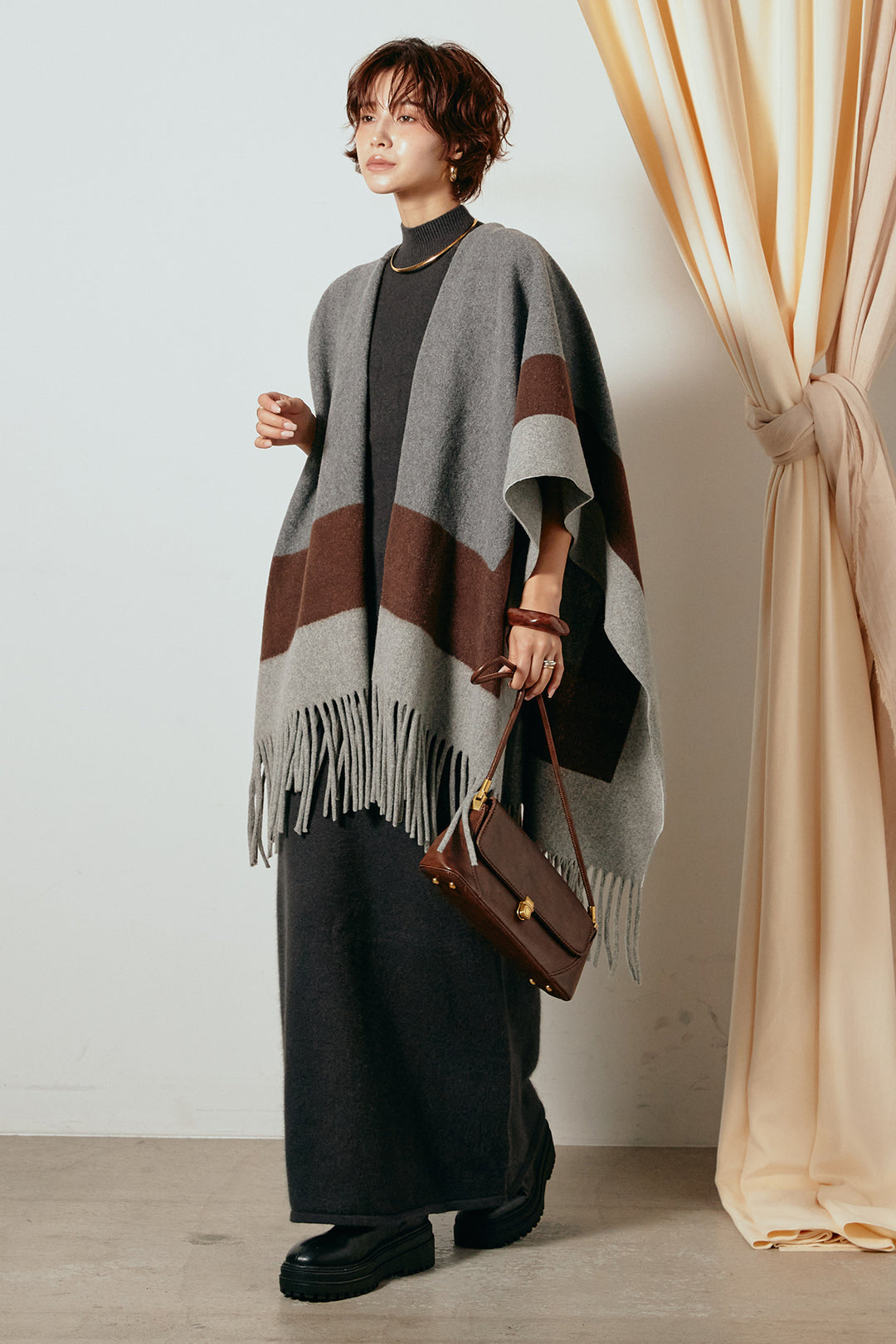 [SET]裾フリンジ柄ポンチョアウター+ノースリーブニットロングワンピース(2set)