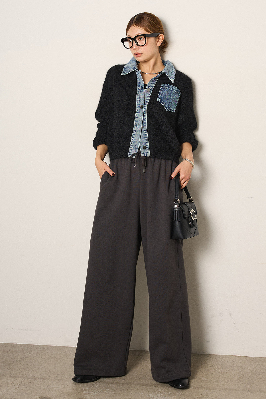 [SET]襟付きデニム切替ニットカーディガン+裏起毛スウェットワイドパンツ(2set)