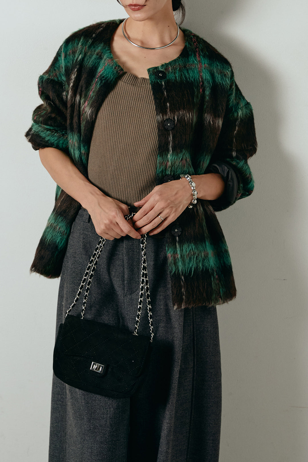 [SET]ノーカラーシャギーチェックアウター+ポーチベルト付きカーブパンツ(2set)