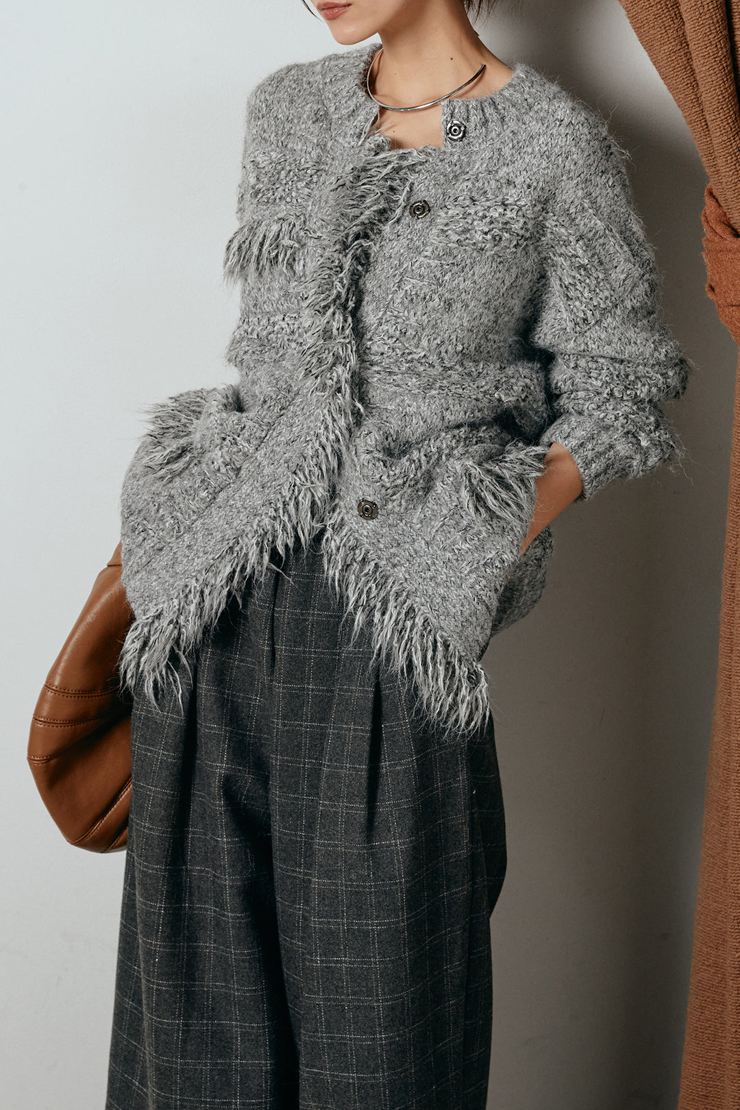 [SET]フリンジニットカーディガン+ウールライクチェックタックパンツ(2set)