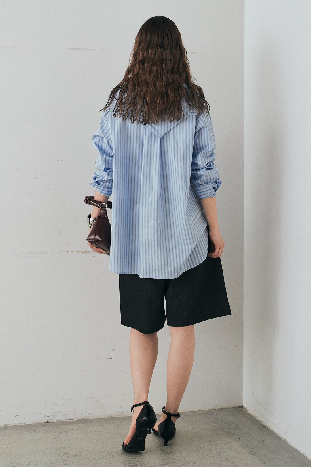 [SET]ランダムストライプスカーフ付きシャツ+デニムハーフパンツ(2set)