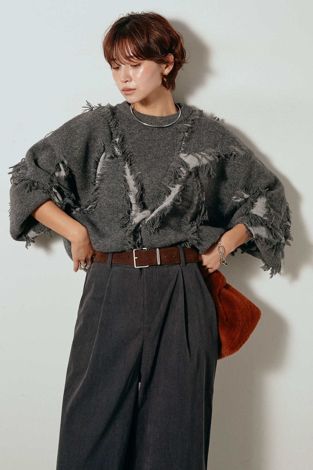 [SET]シャギージャガードニットトップス+太ベルト付きコーデュロイタックパンツ(2set)