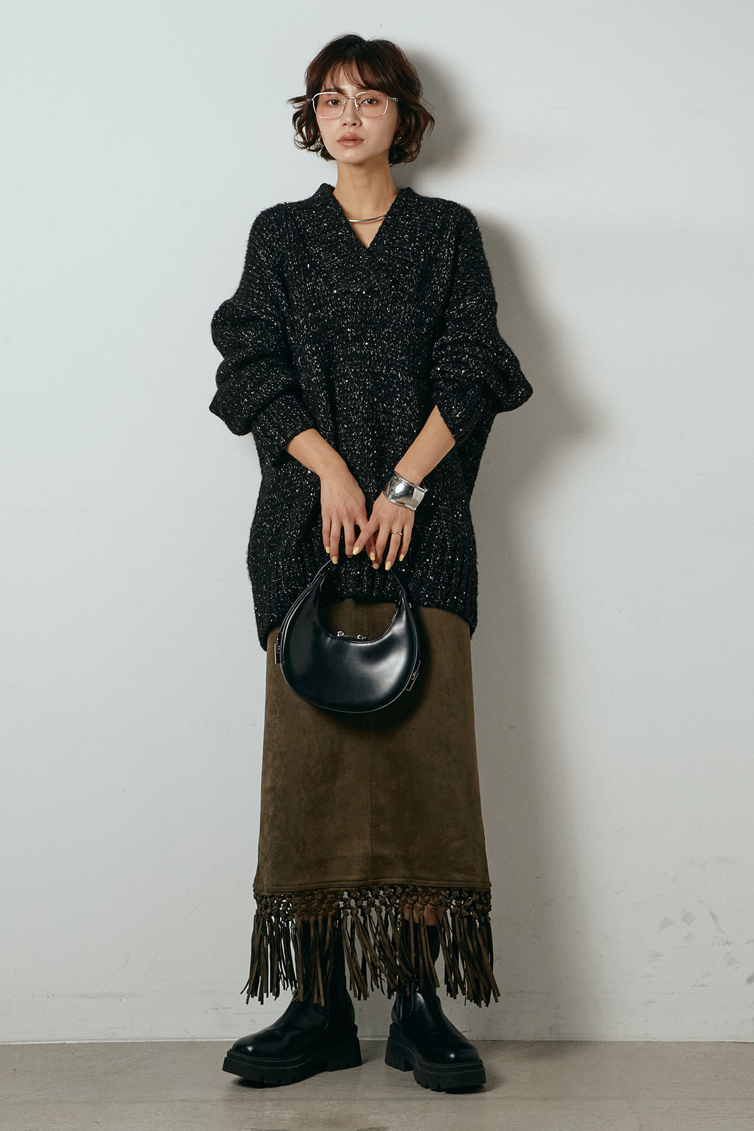 [SET]Vネックラメニットトップス+スウェードライク裾フリンジスカート(2set)