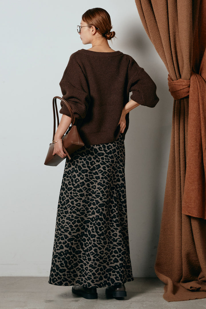 [SET]ロゴジャガードニットトップス+レオパードロングスカート(2set)
