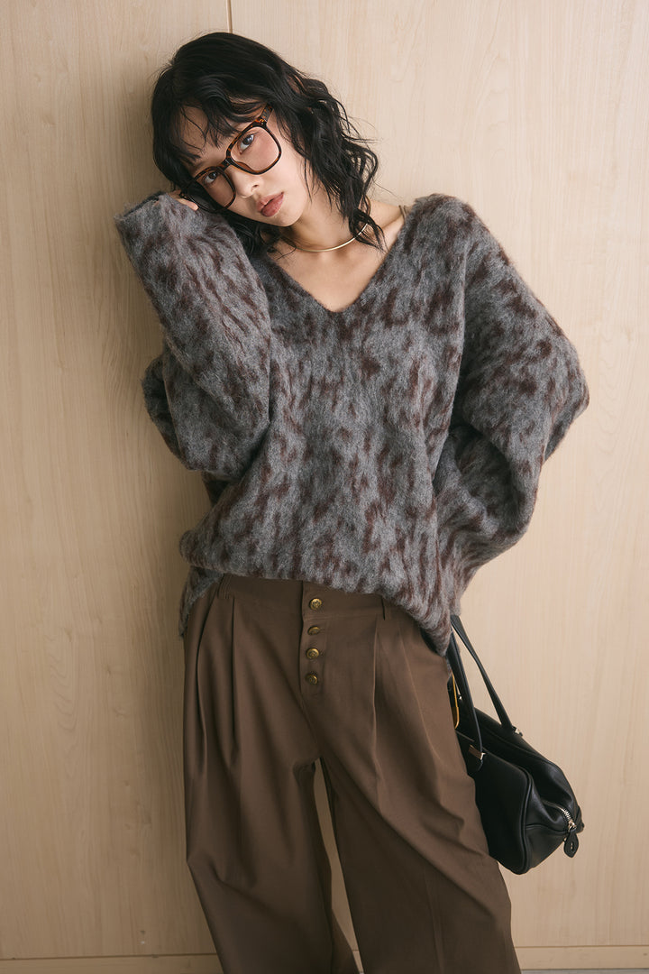 [SET]起毛Vネックレオパード柄ニットトップス+ファイブボタンツータックワイドパンツ(2set)