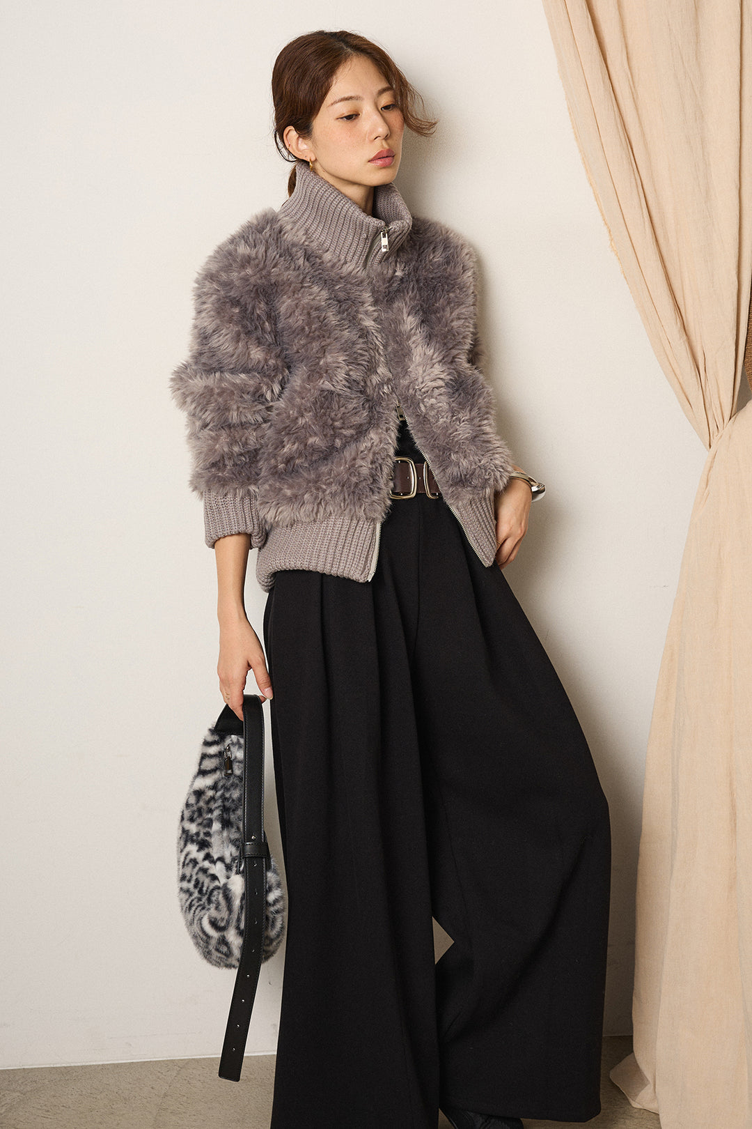 [SET]ハイネックボアブルゾン+フェイクレザー太ベルト付きタックワイドパンツ(2set)