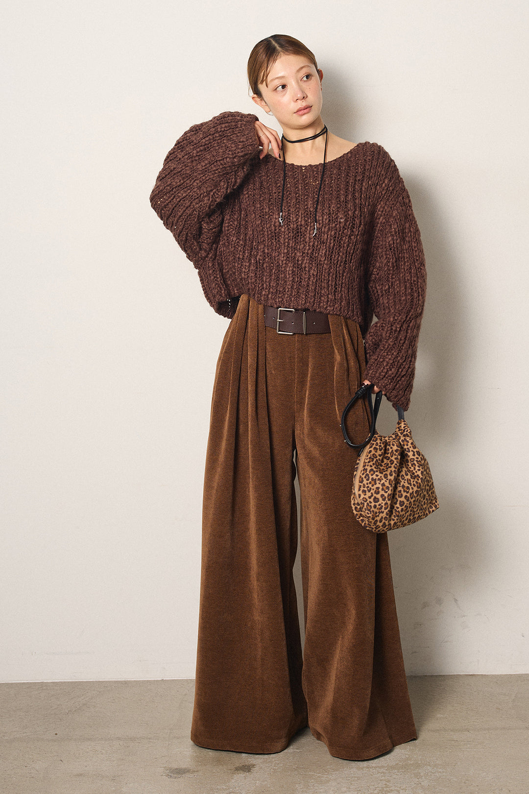 [SET]チャンキースラブニットクロップドプルオーバー+ベルトループコーデュロイワイドパンツ(2set)