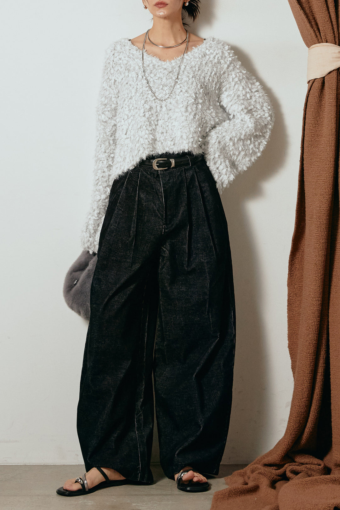 [SET]深Vネックチョウチョヤーンニットトップス+フロントタック入りコーデュロイパンツ(2set)