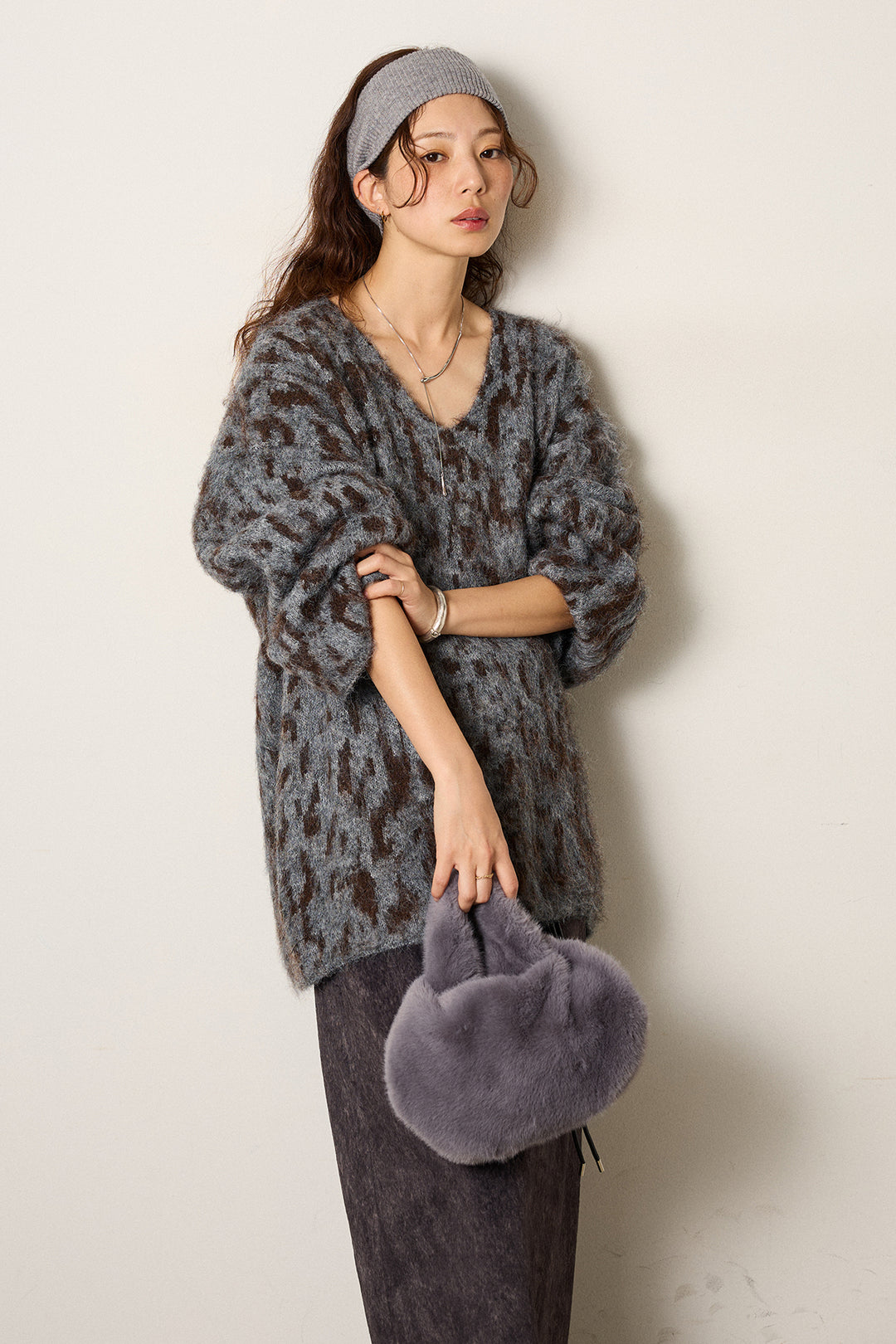 [SET]フラッフィーレオパードシャギーニット+ロープベルト付きスウェード調スカート(2set)