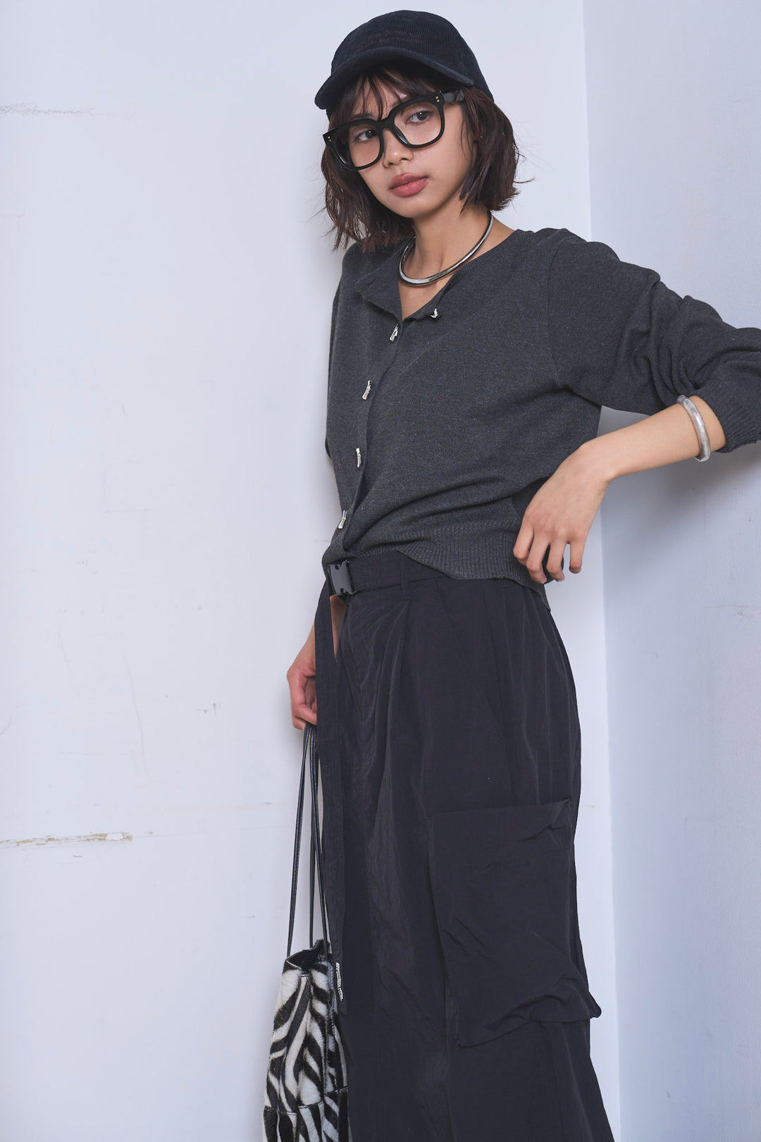 [SET]リサイクルポリニュアンス釦カーデ+撥水加工ナイロンスカート(2set)