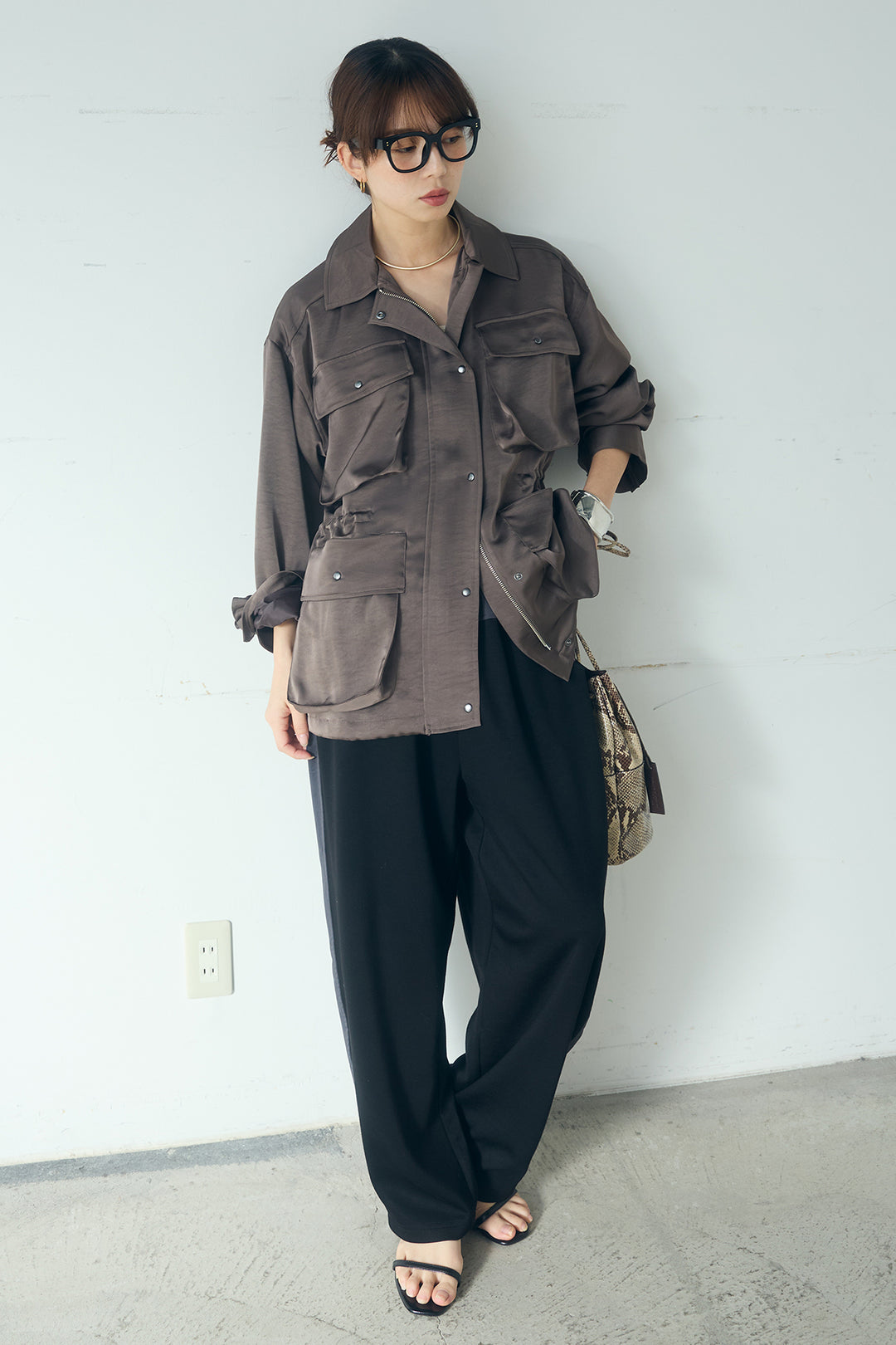 [SET]サテンライトブルゾン+異素材切り替えスウェットパンツ(2set)