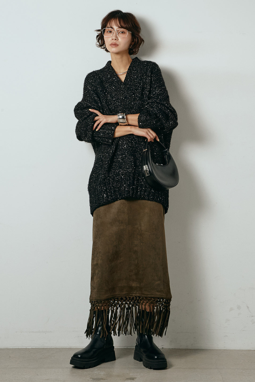 [SET]Vネックラメニットトップス+スウェードライク裾フリンジスカート(2set)