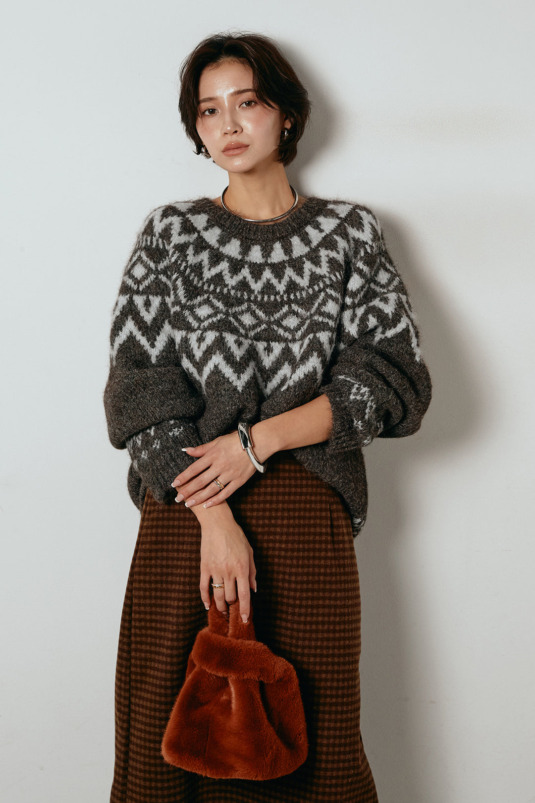 [SET]ノルディック柄Uネックプルオーバー+スエード調ベルト付きチェックナロースカート(2set)