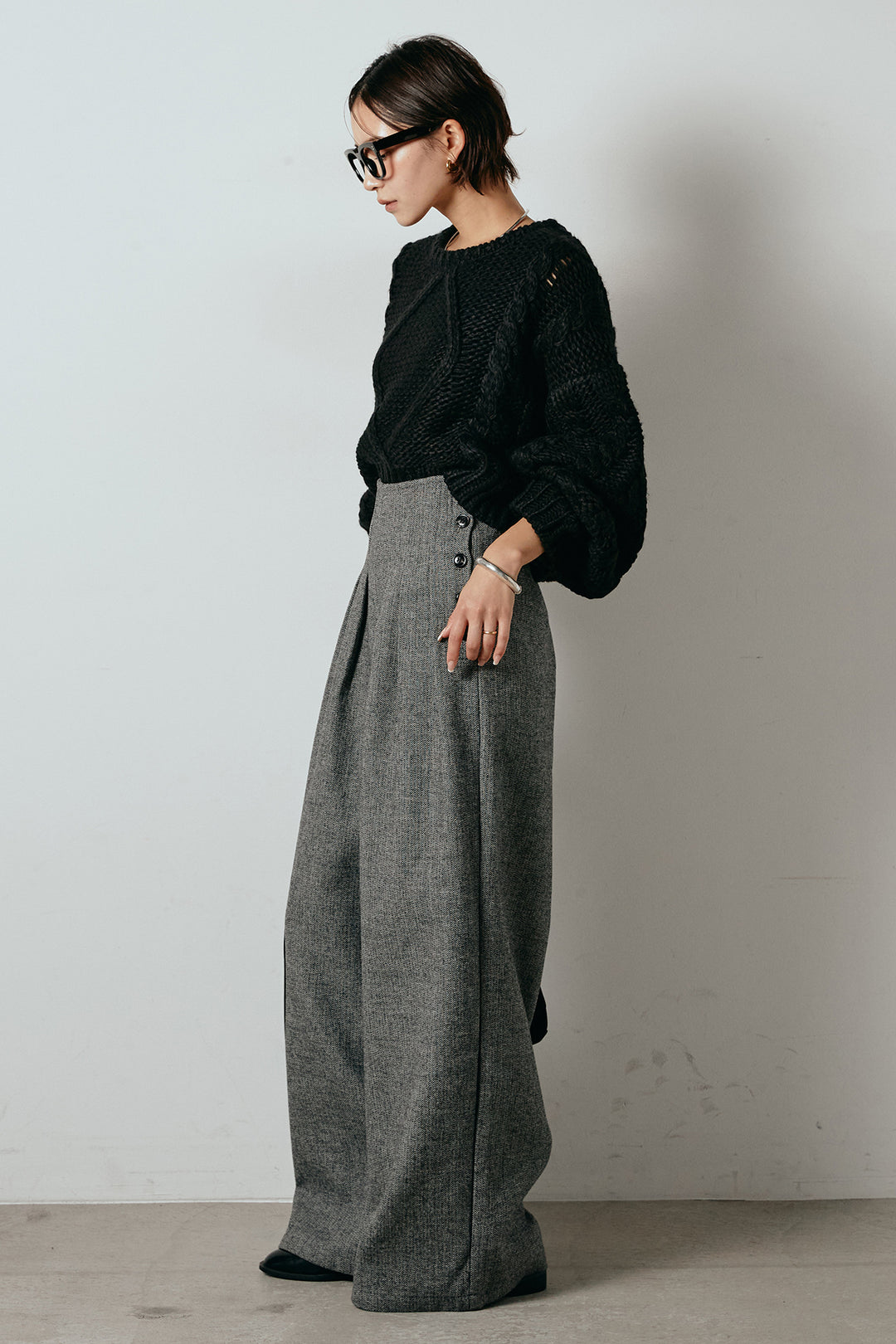 [SET]ロービングケーブルショート丈プルオーバー+サイドボタンツイードタックパンツ(2set)