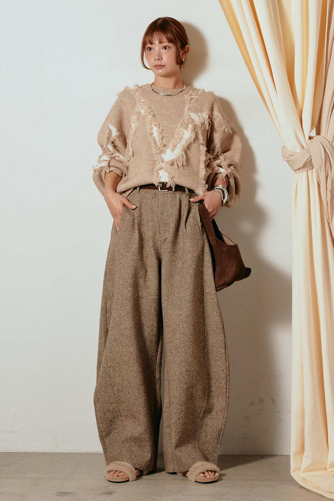 [SET]シャギージャガードニットトップス+ベルト付きネップツイードカーブパンツ(2set)
