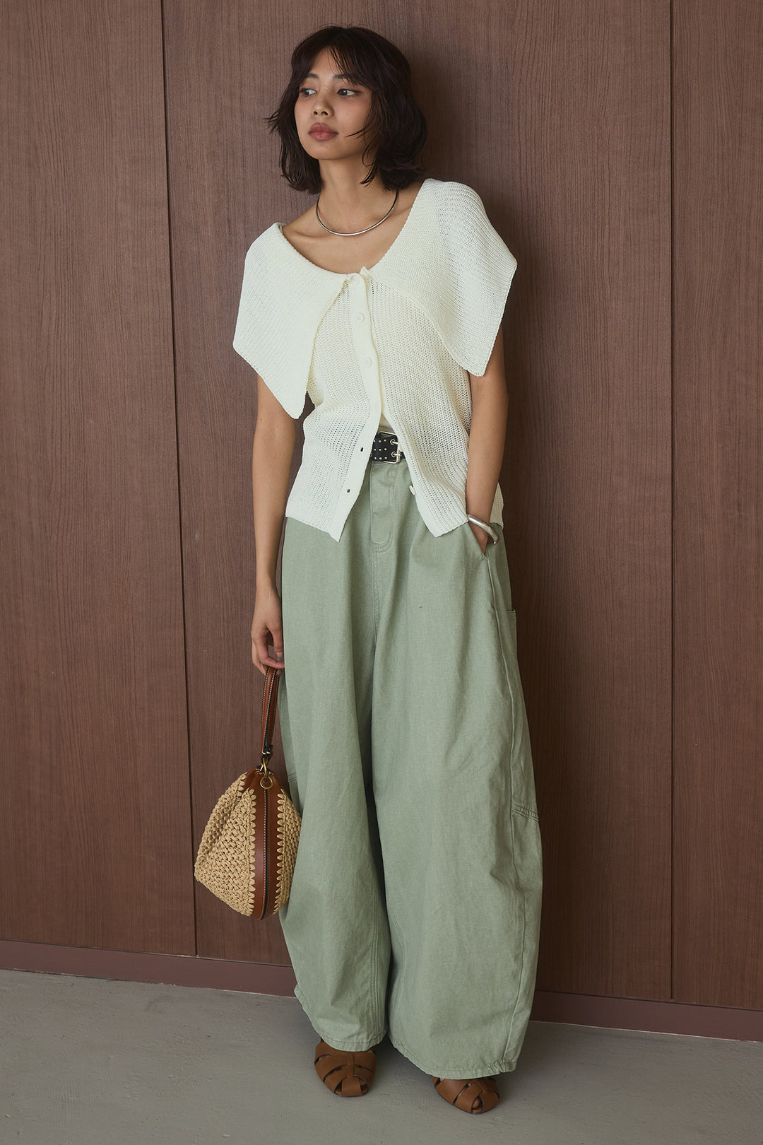 [SET]ビッグカラーボタンニットトップス+ベルト付きカラーデニムパンツ(2set)