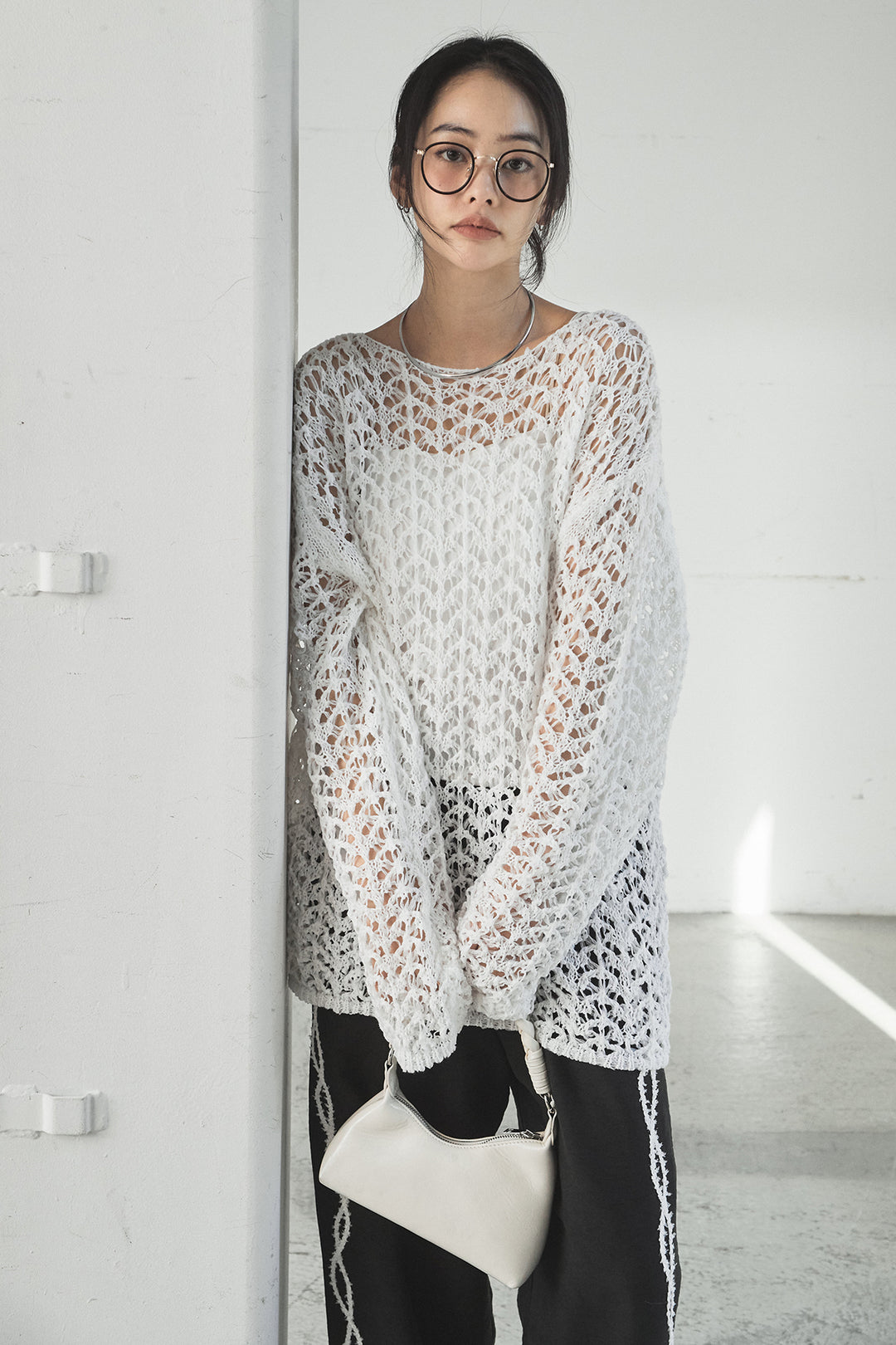 [SET]リラックスメッシュニットトップス+刺繡テープラインパンツ(2set)