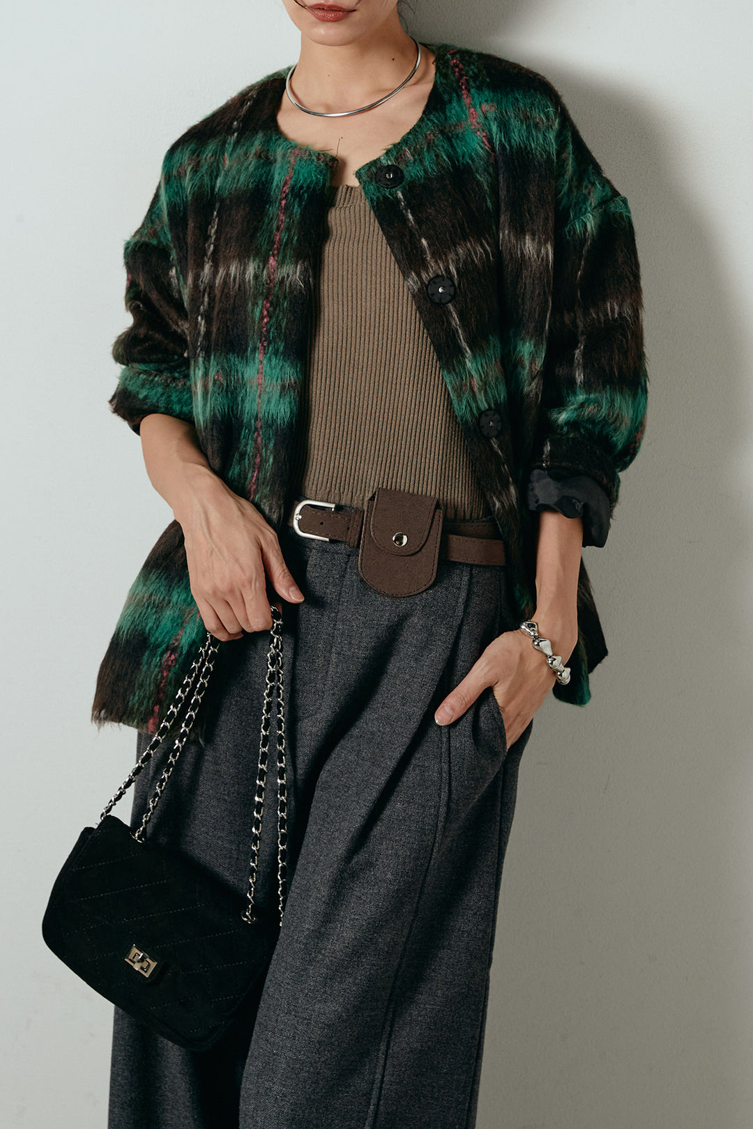 [SET]ノーカラーシャギーチェックアウター+ポーチベルト付きカーブパンツ(2set)