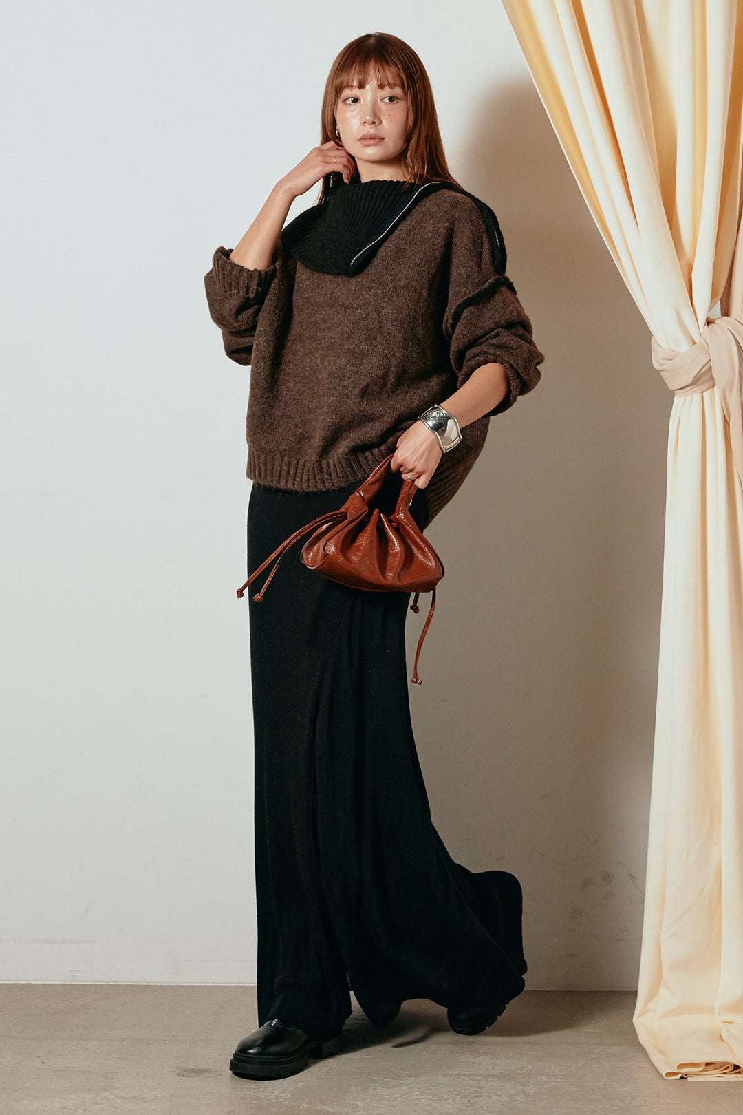 [SET]ハイネックジップデザインニットトップス+サイド切り替えリブニットロングスカート(2set)