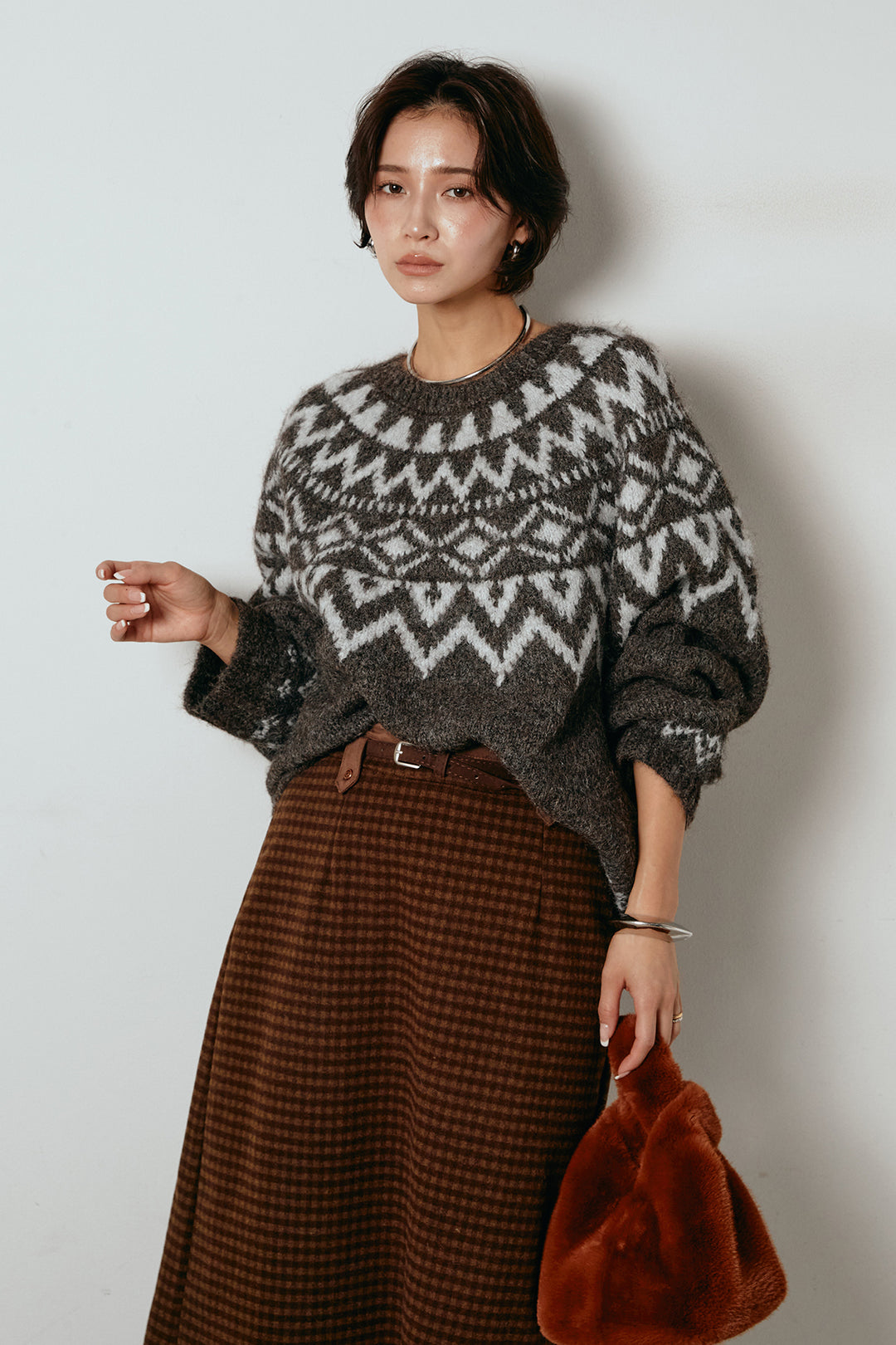 [SET]ノルディック柄Uネックプルオーバー+スエード調ベルト付きチェックナロースカート(2set)